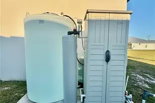 2512 NW 4th St, Cape Coral, FL 33993 - Photo 31