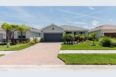 3943 E Hampton Cir, Alva, FL 33920 - Photo 1