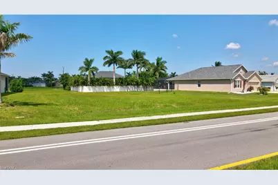 2536 Surfside Blvd, Cape Coral, FL 33914 - Photo 19