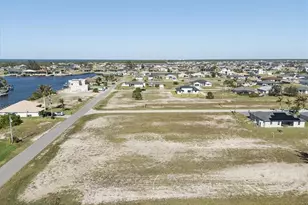 4426 NW 32nd St, Cape Coral, FL 33993 - Photo 25