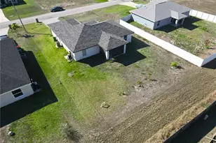 2507 NW 8th Pl, Cape Coral, FL 33993 - Photo 5