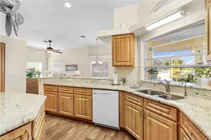 531 SE 33rd St, Cape Coral, FL 33904 - Photo 17