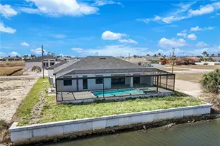 1925 NW 34th Pl, Cape Coral, FL 33993 - Photo 23