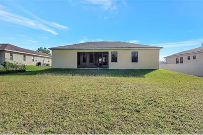 3806 35th St SW, Lehigh Acres, FL 33976 - Photo 3