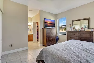 3806 35th St SW, Lehigh Acres, FL 33976 - Photo 19