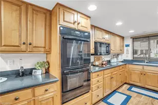 5260 S Landings Dr, Fort Myers, FL 33919 - Photo 9