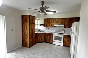 1102 SE 16th St, Cape Coral, FL 33990 - Photo 5