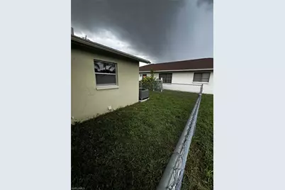 1102 SE 16th St, Cape Coral, FL 33990 - Photo 13