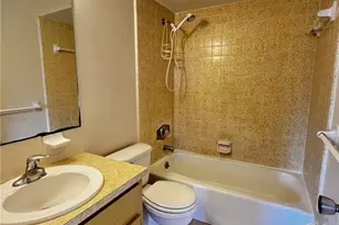 1102 SE 16th St, Cape Coral, FL 33990 - Photo 9