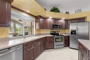 8201 Glenfinnan Cir, Fort Myers, FL 33912 - Photo 29