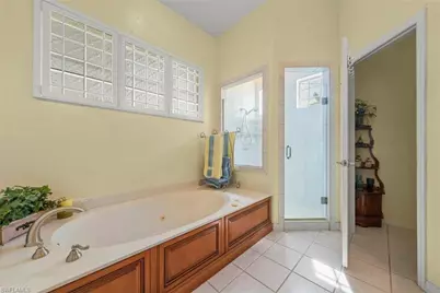 8201 Glenfinnan Cir, Fort Myers, FL 33912 - Photo 25