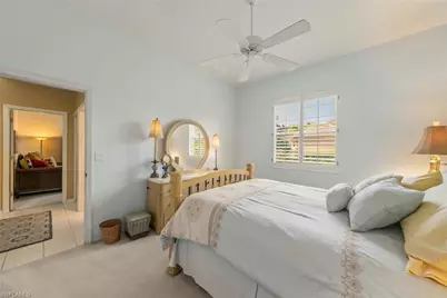 8201 Glenfinnan Cir, Fort Myers, FL 33912 - Photo 43