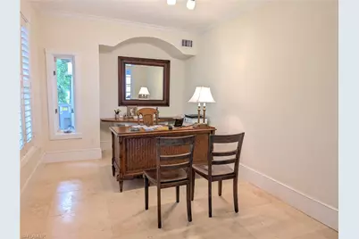 2878 Valencia Way, Fort Myers, FL 33901 - Photo 31