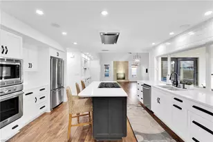 4850 Sherry Ln, Fort Myers, FL 33908 - Photo 29