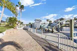 4850 Sherry Ln, Fort Myers, FL 33908 - Photo 39