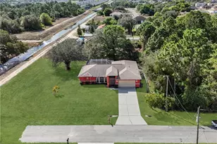 2501 19th St SW, Lehigh Acres, FL 33976 - Photo 31