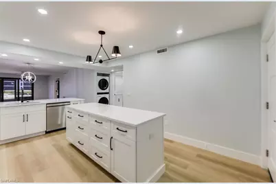 2445 W Gulf Dr #6D, Sanibel, FL 33957 - Photo 3