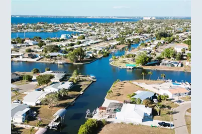 21452 Higgs Dr, Port Charlotte, FL 33952 - Photo 43