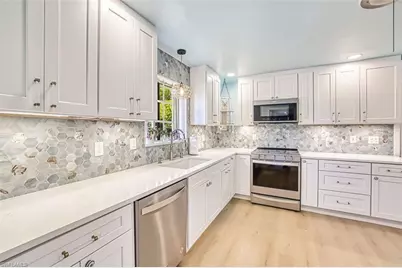 1239 Stadler Dr, Fort Myers, FL 33901 - Photo 5