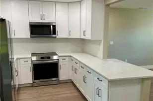 2154 E Gardenia Circle, North Fort Myers, FL 33917 - Photo 7