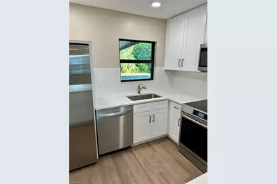 2154 E Gardenia Cir, North Fort Myers, FL 33917 - Photo 9