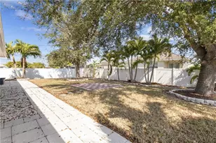 1109 NW 1st Ave, Cape Coral, FL 33993 - Photo 37