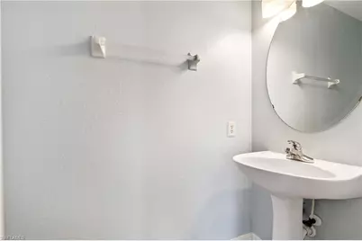 1109 NW 1st Ave, Cape Coral, FL 33993 - Photo 29