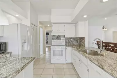 3429 SW 7th Ln, Cape Coral, FL 33991 - Photo 17