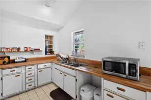 11580 Palomino Ln, Fort Myers, FL 33912 - Photo 13