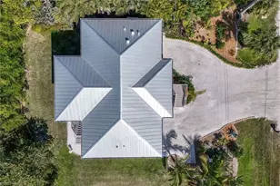 555 Piedmont Rd, Sanibel, FL 33957 - Photo 3