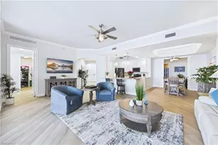 2090 W First St, Fort Myers, FL 33901 - Photo 33