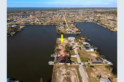 2826 NW 43rd Pl, Cape Coral, FL 33993 - Photo 17