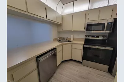 9610 Green Cypress Ln #15, Fort Myers, FL 33905 - Photo 13