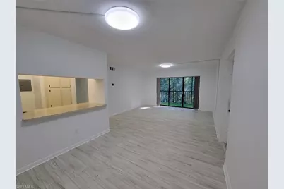 9610 Green Cypress Ln #15, Fort Myers, FL 33905 - Photo 5