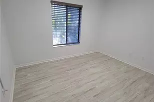 9610 Green Cypress Ln, Fort Myers, FL 33905 - Photo 17