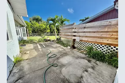 9 Palm Blvd, Lehigh Acres, FL 33936 - Photo 25