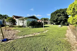 9 Palm Blvd, Lehigh Acres, FL 33936 - Photo 23