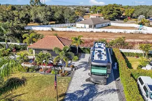 13410 Golden Palms Circle, Fort Myers, FL 33913 - Photo 5