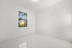 628 Locust Ave S, Lehigh Acres, FL 33974 - Photo 19