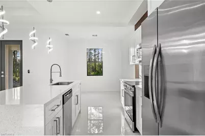 628 Locust Ave S, Lehigh Acres, FL 33974 - Photo 49