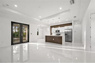 628 Locust Ave S, Lehigh Acres, FL 33974 - Photo 13