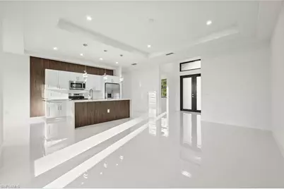 628 Locust Ave S, Lehigh Acres, FL 33974 - Photo 7