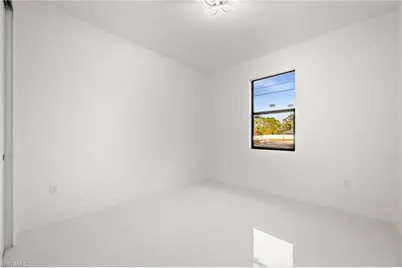 628 Locust Ave S, Lehigh Acres, FL 33974 - Photo 23