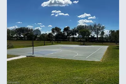 14720 Cantabria Dr, Fort Myers, FL 33905 - Photo 17