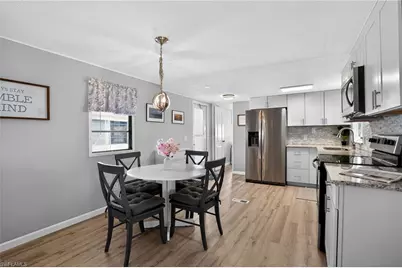 511 Riviera Blvd E, Naples, FL 34112 - Photo 7