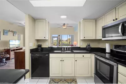 13331 Medinah Cir W #2, Fort Myers, FL 33907 - Photo 13