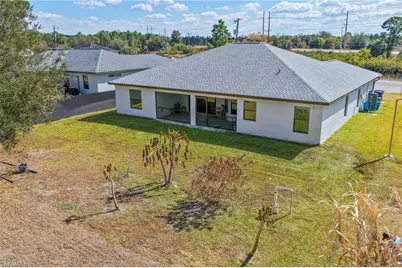 3914 39th St SW, Lehigh Acres, FL 33976 - Photo 29