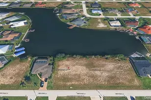 1719 SW 31st Ln, Cape Coral, FL 33914 - Photo 1