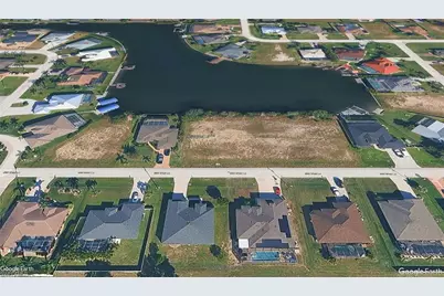 1719 SW 31st Ln, Cape Coral, FL 33914 - Photo 11