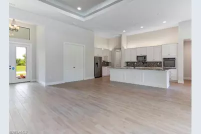 2801 SW 33rd Ter, Cape Coral, FL 33914 - Photo 13